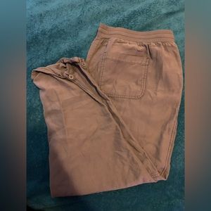 Maurice’s joggers style pants